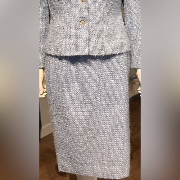 Vintage Pendleton Tweed baby blue & white blazer and skirt. - Picture 3 of 8